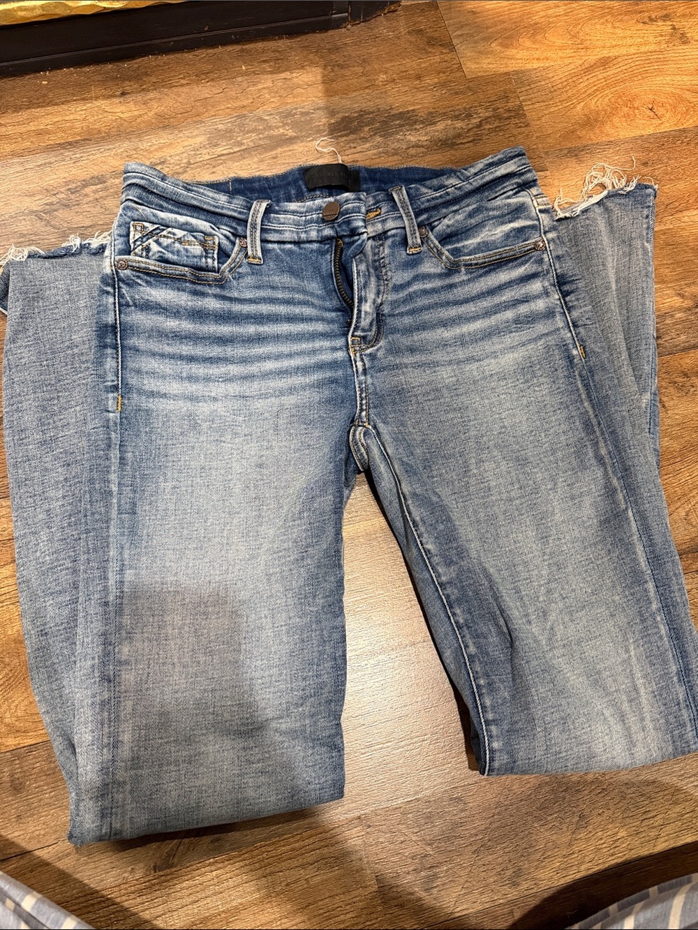 Buckle black Women's Faded Blue Wide-Leg Jeans